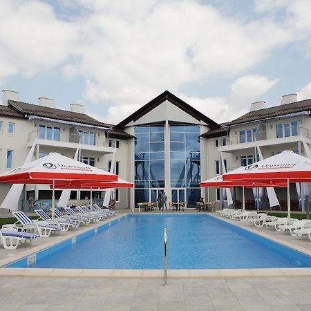 Porto Riva Hotel Zaporizhia ภายนอก รูปภาพ
