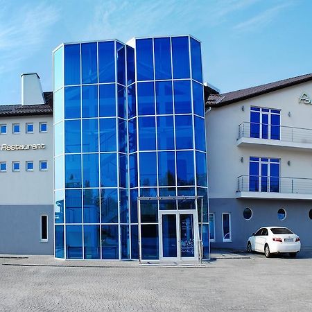 Porto Riva Hotel Zaporizhia ภายนอก รูปภาพ