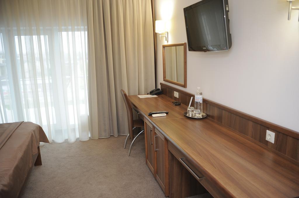 Porto Riva Hotel Zaporizhia ห้อง รูปภาพ