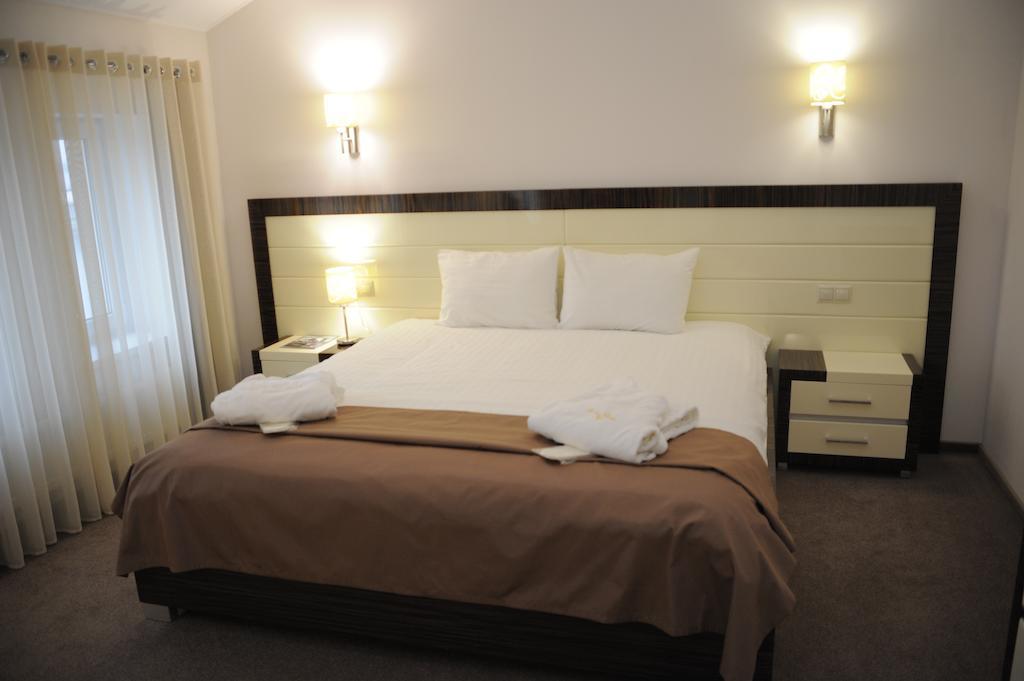 Porto Riva Hotel Zaporizhia ห้อง รูปภาพ