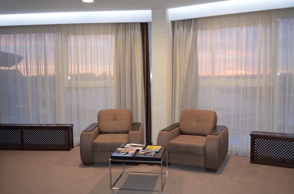 Porto Riva Hotel Zaporizhia ห้อง รูปภาพ